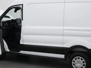 Ford E-Transit – thumbnail 4