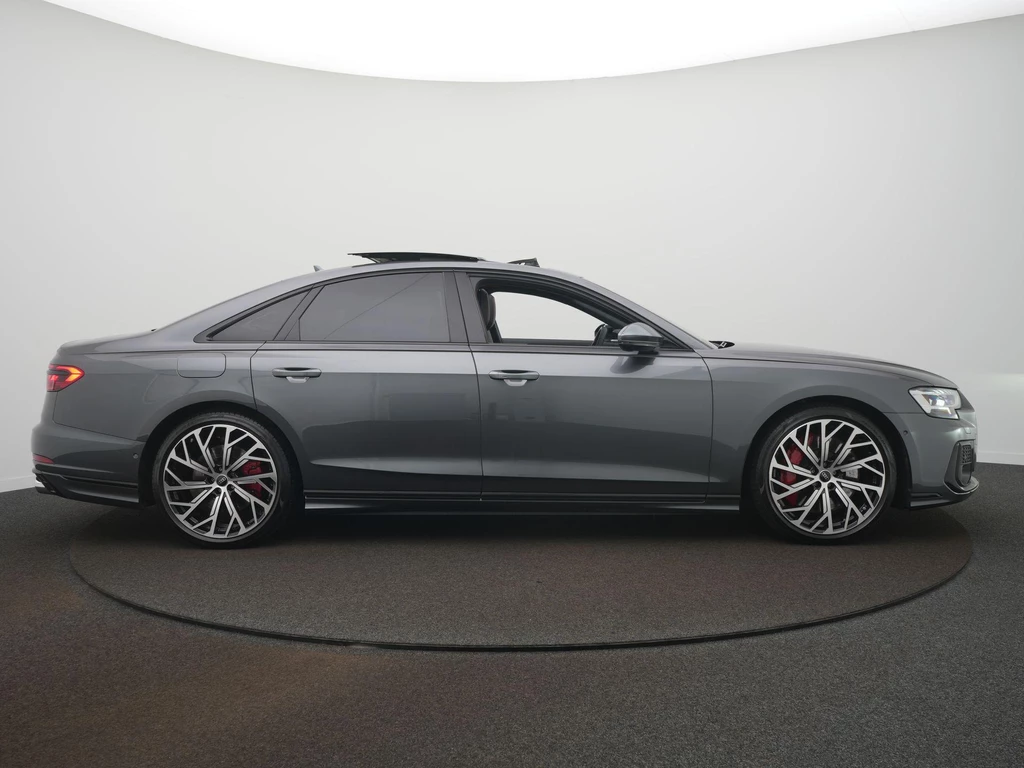 Audi S8 – foto 8