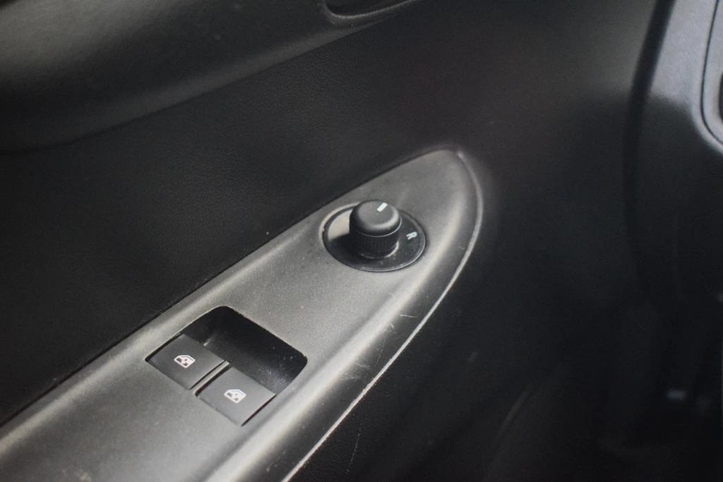 Opel KARL – foto 35