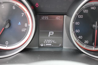 Suzuki Swift – thumbnail 25