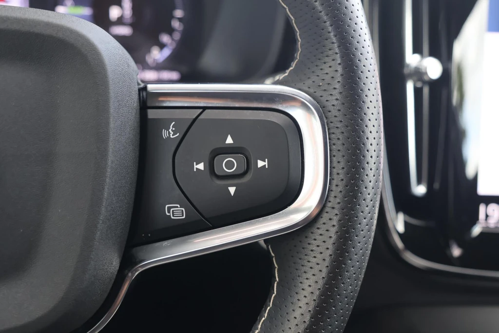 Volvo XC40 – foto 36