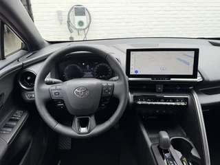 Toyota C-HR – thumbnail 13