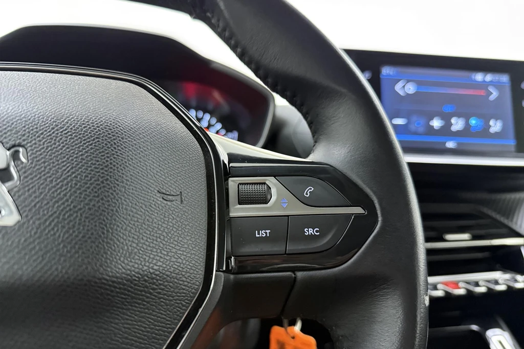 Peugeot 208 – foto 17