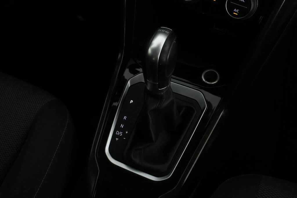 Volkswagen T-Roc – foto 28