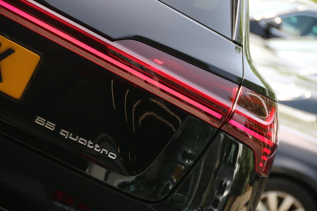 Audi e-tron – foto 8