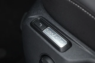 Volkswagen T-Roc – thumbnail 6
