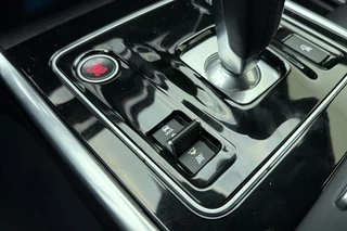 Jaguar XE – thumbnail 36