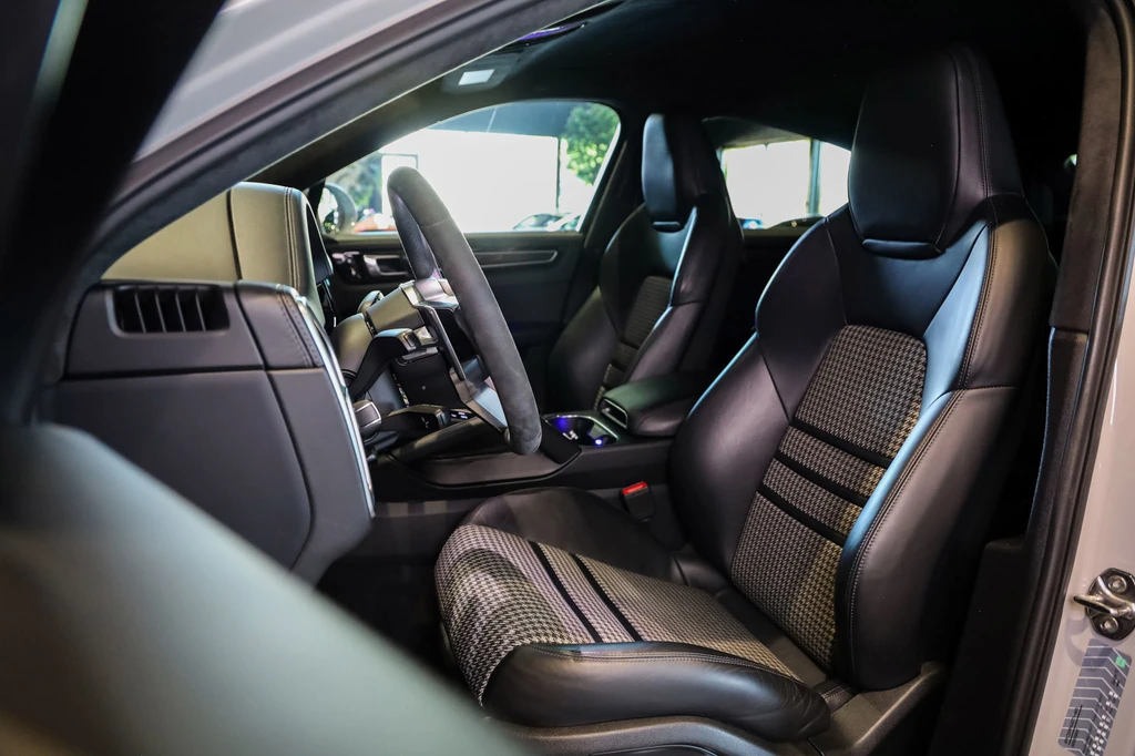 Porsche Cayenne – foto 22