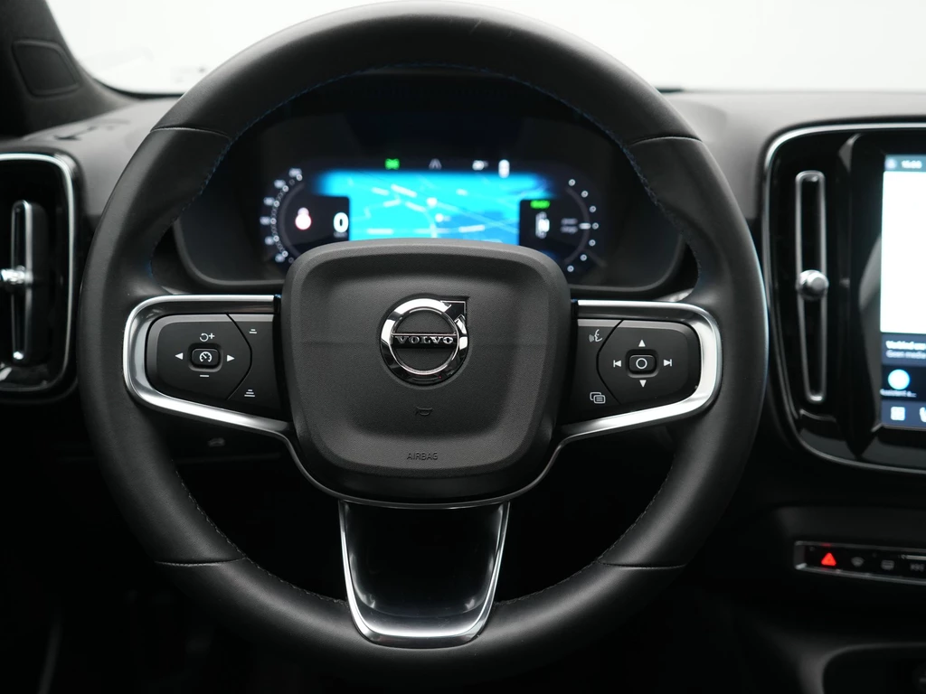 Volvo XC40 – foto 32
