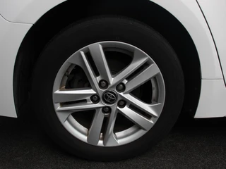 Toyota Corolla Touring Sports – thumbnail 7