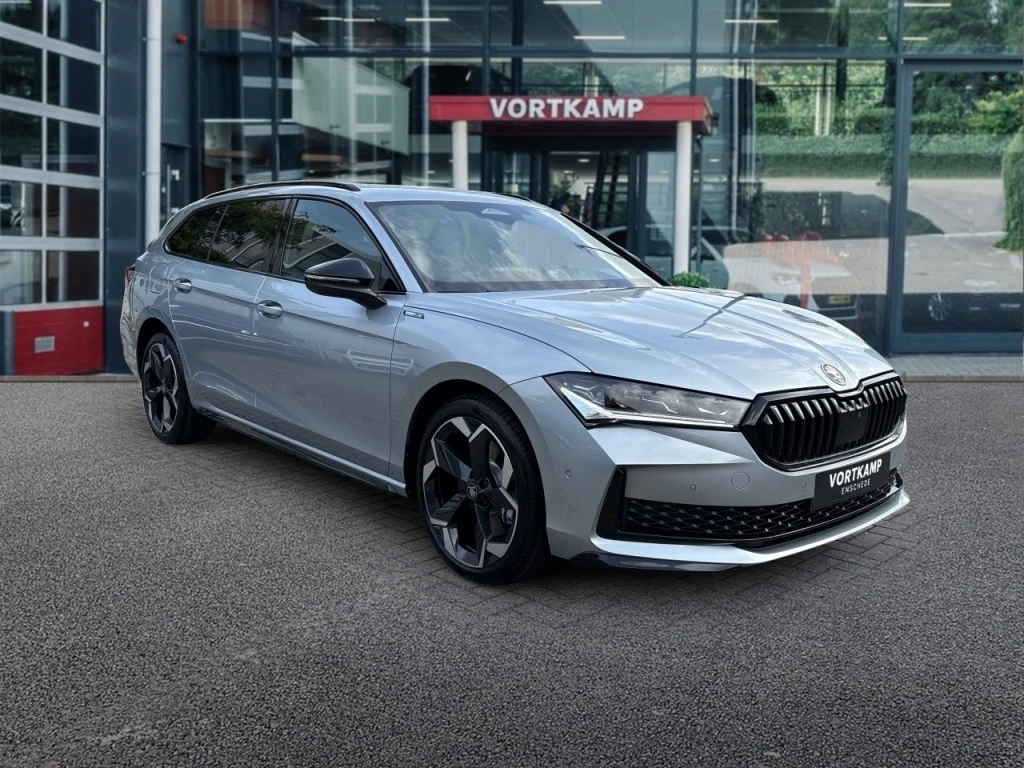 Škoda Superb – foto 7