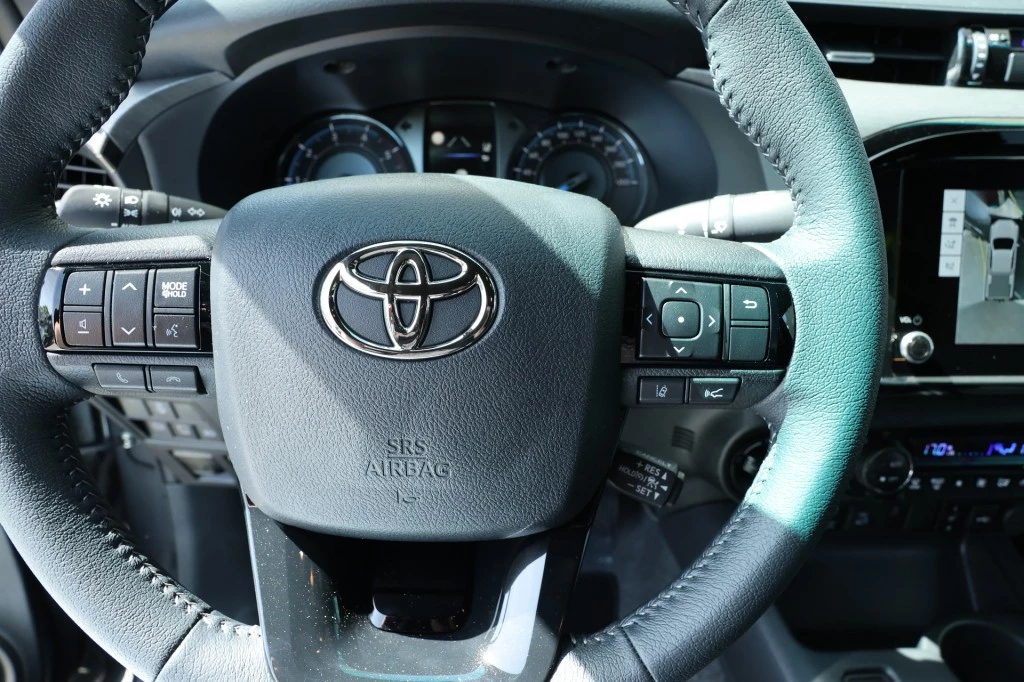Toyota Hilux – foto 24