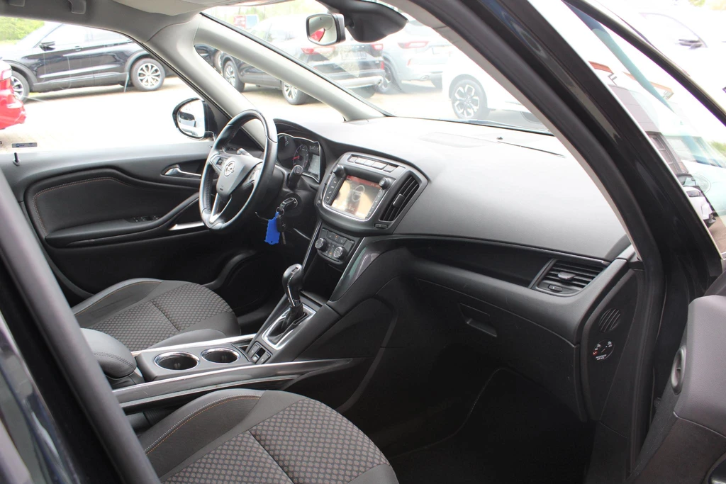Opel Zafira – foto 12