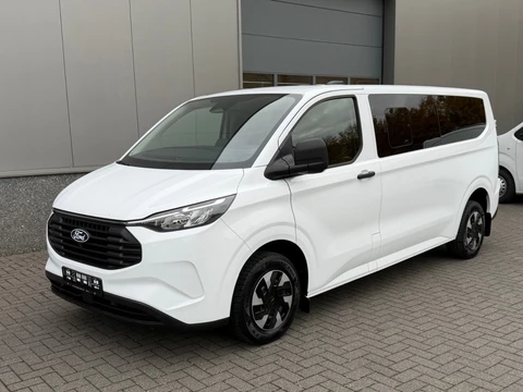 Ford Transit Custom Kombi 9 pers. Plug-in Hybride 340 L2H1 233pk Trend