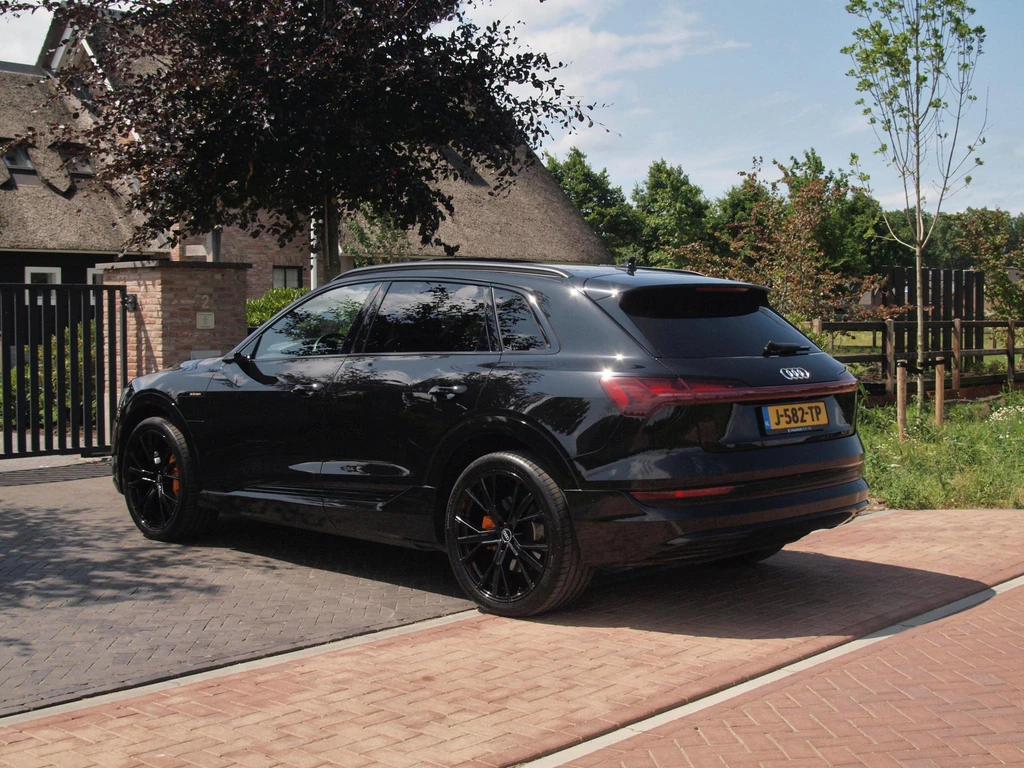 Audi e-tron – foto 4