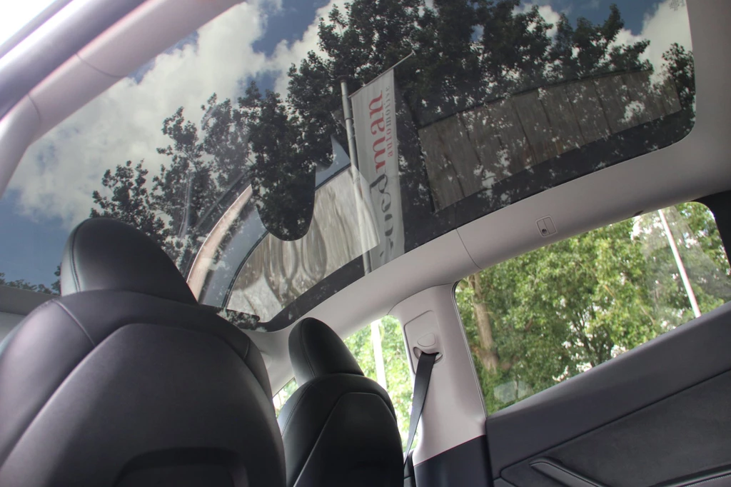 Tesla Model Y – foto 7