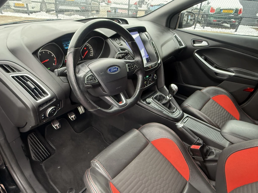 Ford Focus – foto 22