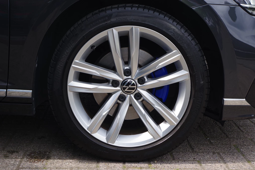 Volkswagen Passat – foto 20