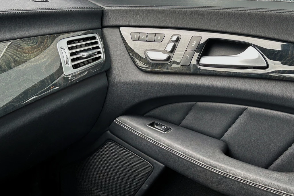 Mercedes-Benz CLS – foto 18