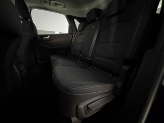 Ford Kuga – thumbnail 16