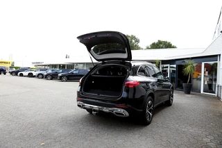 Mercedes-Benz GLC – thumbnail 13