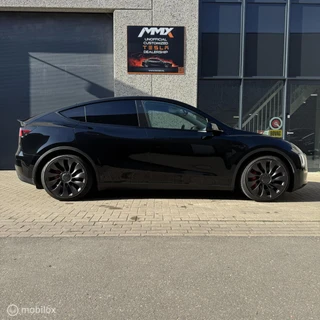 Tesla Model Y – thumbnail 7