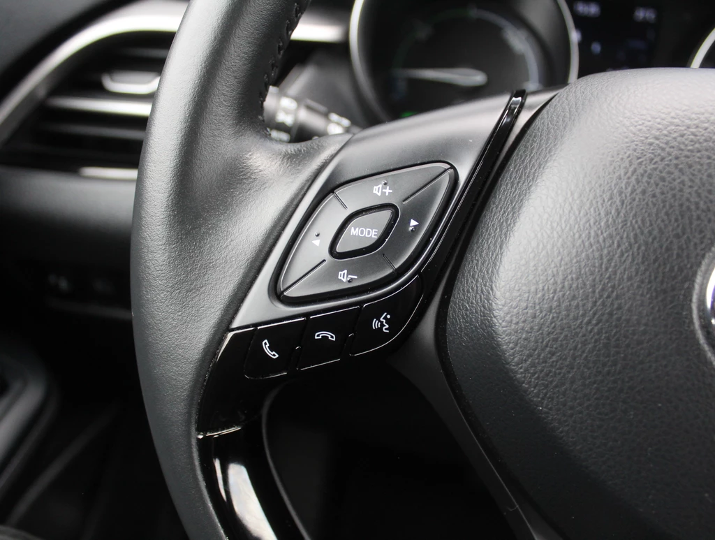 Toyota C-HR – foto 40
