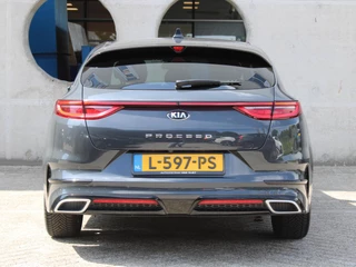 Kia ProCeed – thumbnail 3