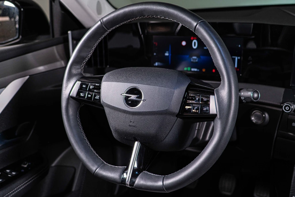 Opel Astra – foto 24