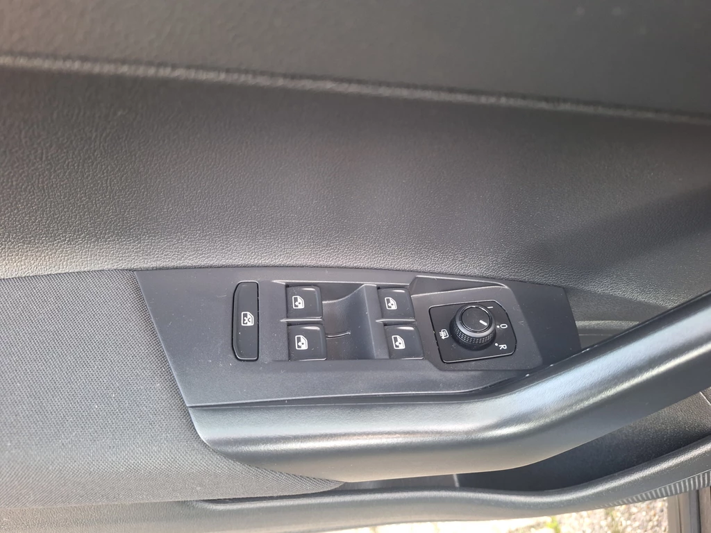 Volkswagen Taigo – foto 24