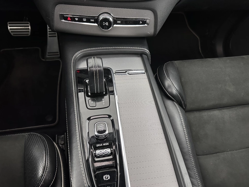 Volvo XC90 – foto 21