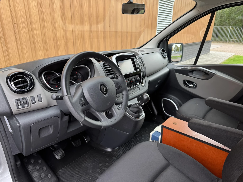 Renault Trafic – foto 8