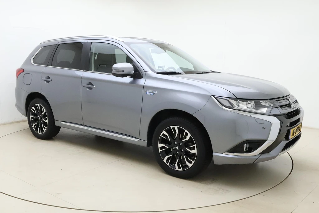 Mitsubishi Outlander – foto 8