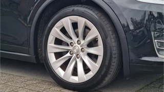 Tesla Model X – thumbnail 18