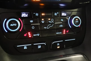 Ford Transit Connect – thumbnail 19
