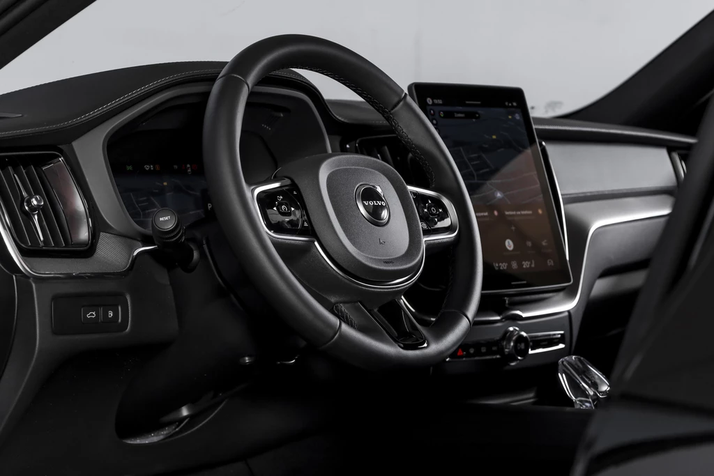 Volvo XC60 – foto 21