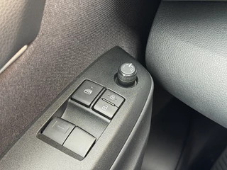 Toyota Yaris – thumbnail 28