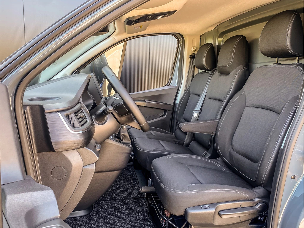 Renault Trafic – foto 26