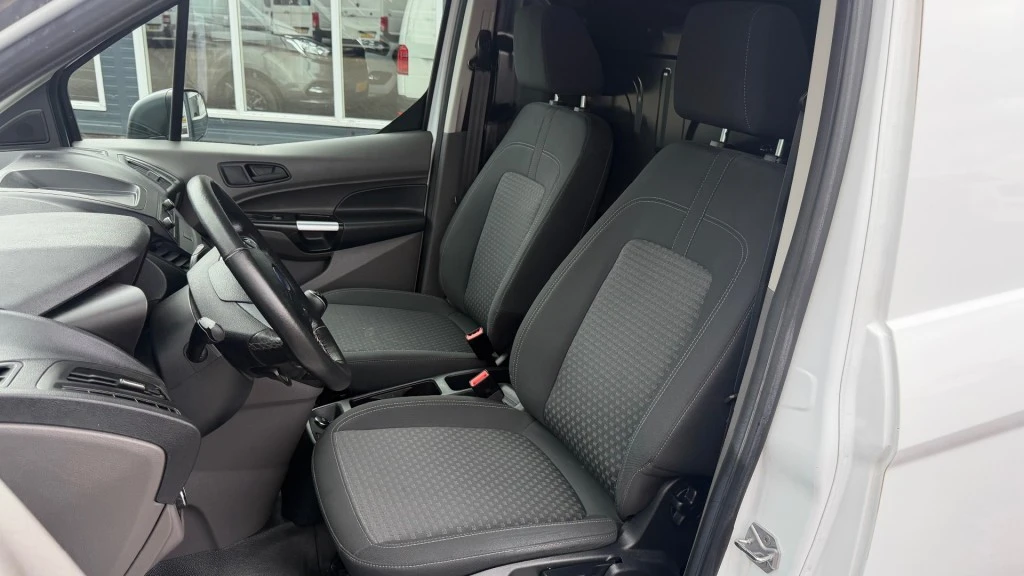 Ford Transit Connect – foto 18