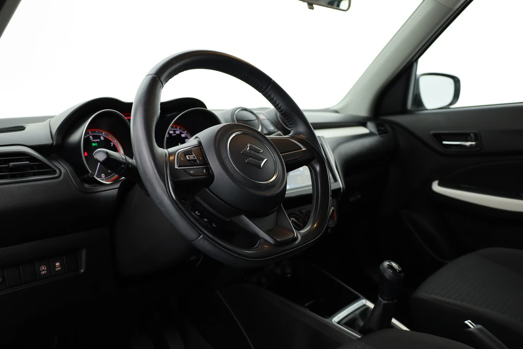 Suzuki Swift – foto 9