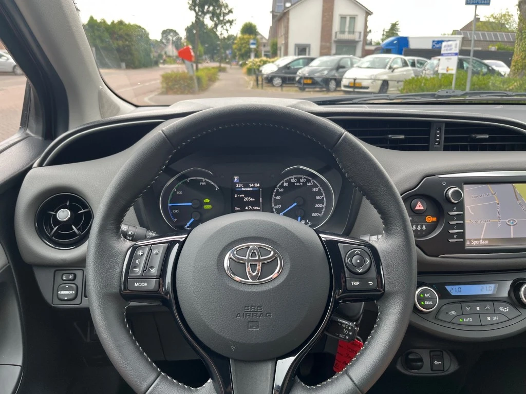 Toyota Yaris – foto 8