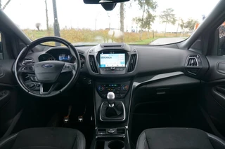 Ford Kuga – thumbnail 17