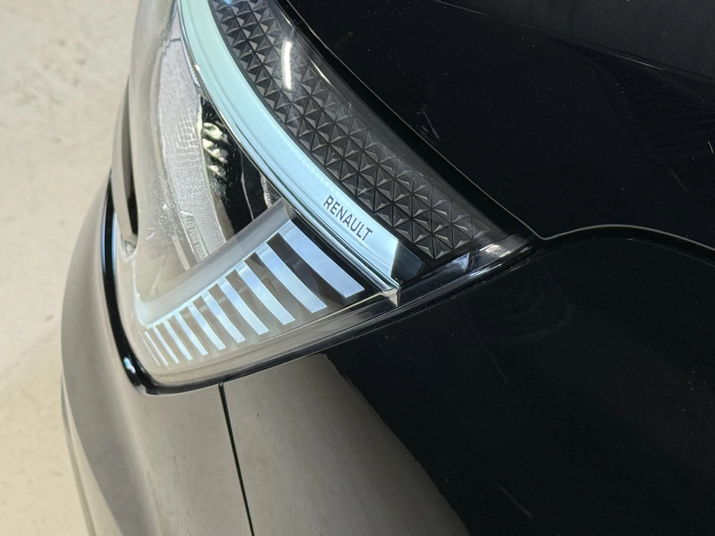 Renault Megane E-Tech – foto 43