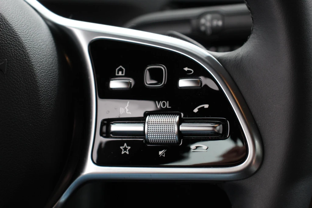 Mercedes-Benz CLA – foto 17