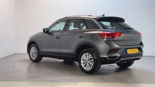 Volkswagen T-Roc – thumbnail 3