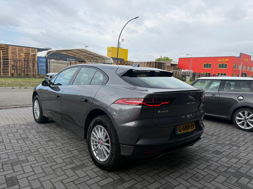 Jaguar I-PACE – foto 5
