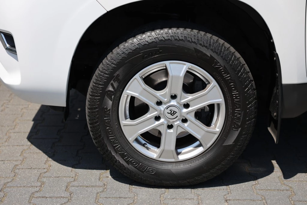Toyota Land Cruiser – foto 8