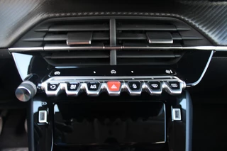 Peugeot 208 – thumbnail 21