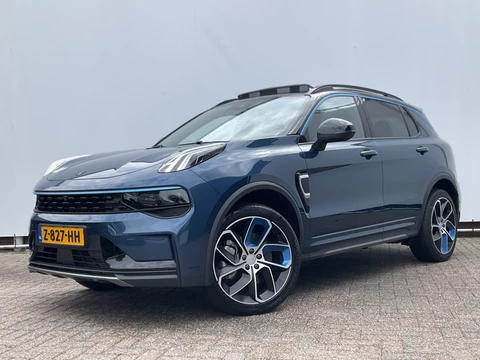 Lynk & Co 01 1.5 262pk PHEV Zwarte Hemel 360°Cam Stoelverw. Pano.dak Plug-in
