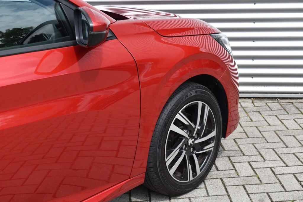Peugeot 208 – foto 9